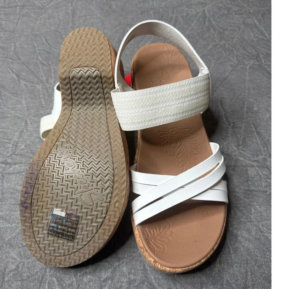 Skechers Sandals Womens 8.5 Cali Beverlee Tiger Posse White Wide Wedge NEW